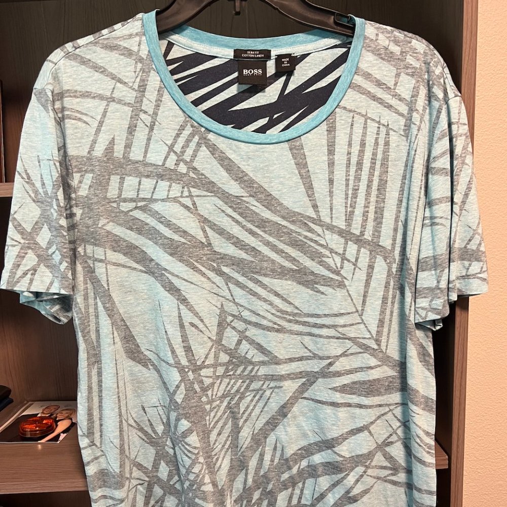 Boss Casual T-shirt, Size L